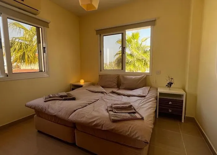 Sunset Sea View أيا نابا