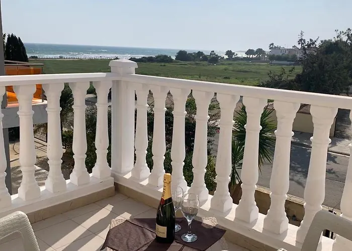 Sunset Sea View Villa *